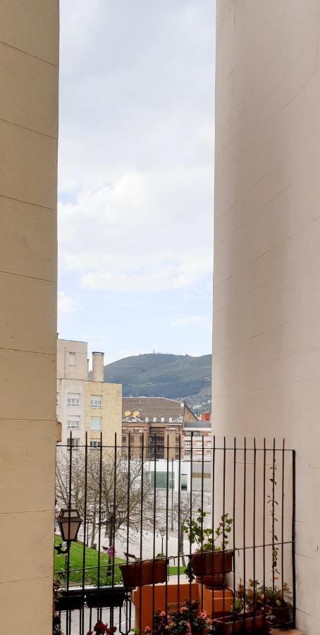 Ca Gueilu - Centro, Parking Y Wifi Apartment Oviedo Exterior photo